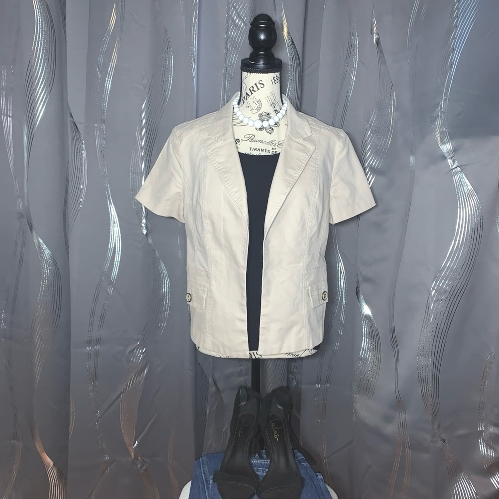 Roz & Ali Size Large Short Sleeve Tan/Kaki Blazer Open Jacket Faux Pockets